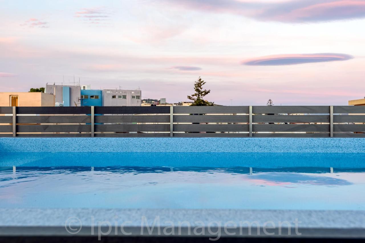 City Center Apartment With Rooftop Swimming Pool Chania  Exterior foto